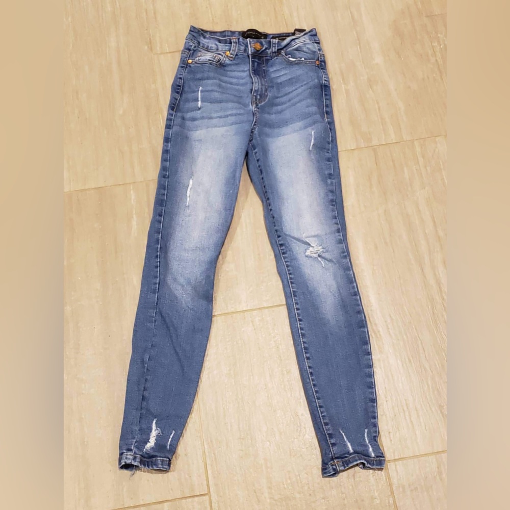 Kendall + Kylie kountor high rise skinny jeans